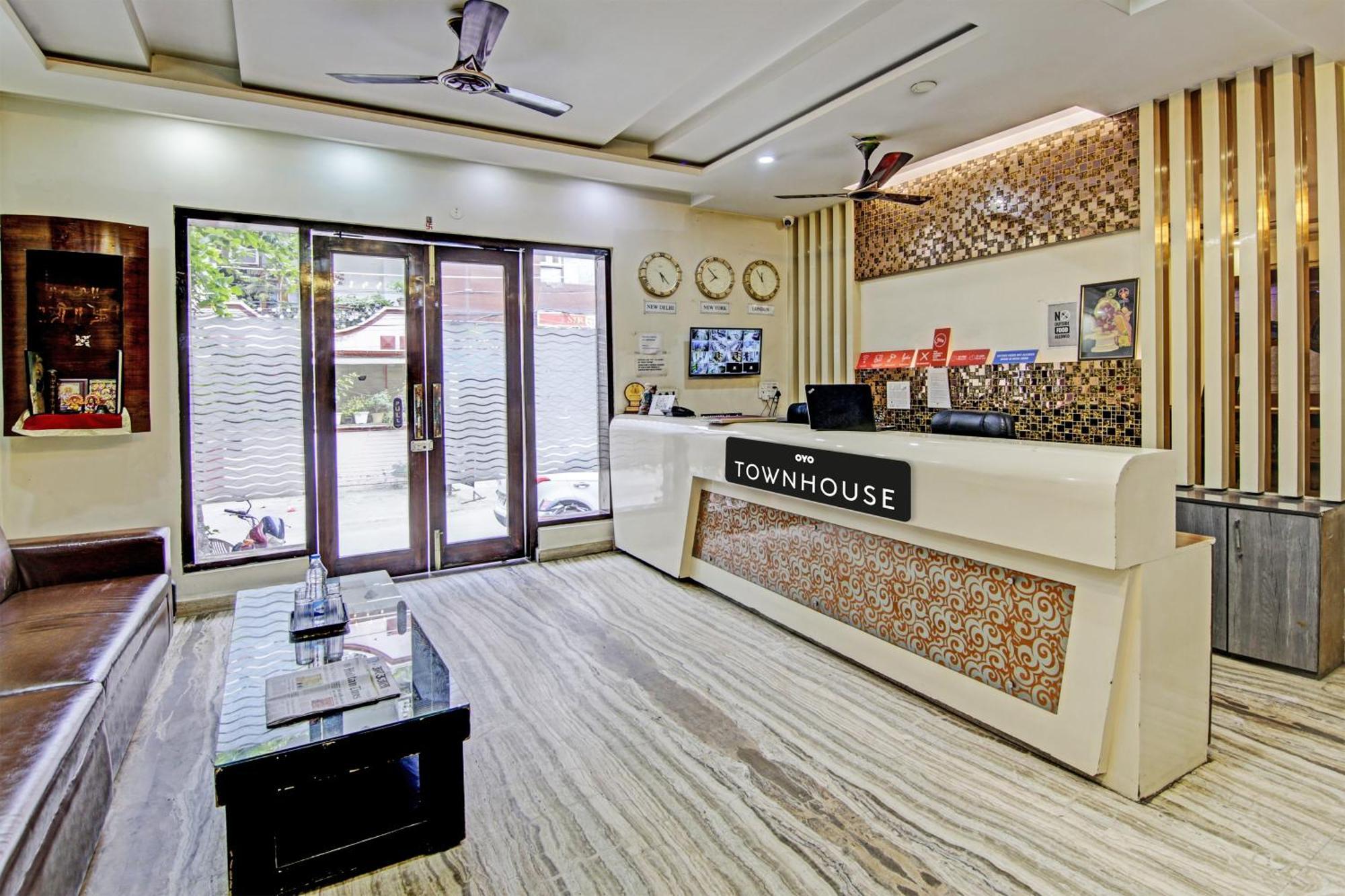 Townhouse Grand Inn Ghaziabad Exterior photo